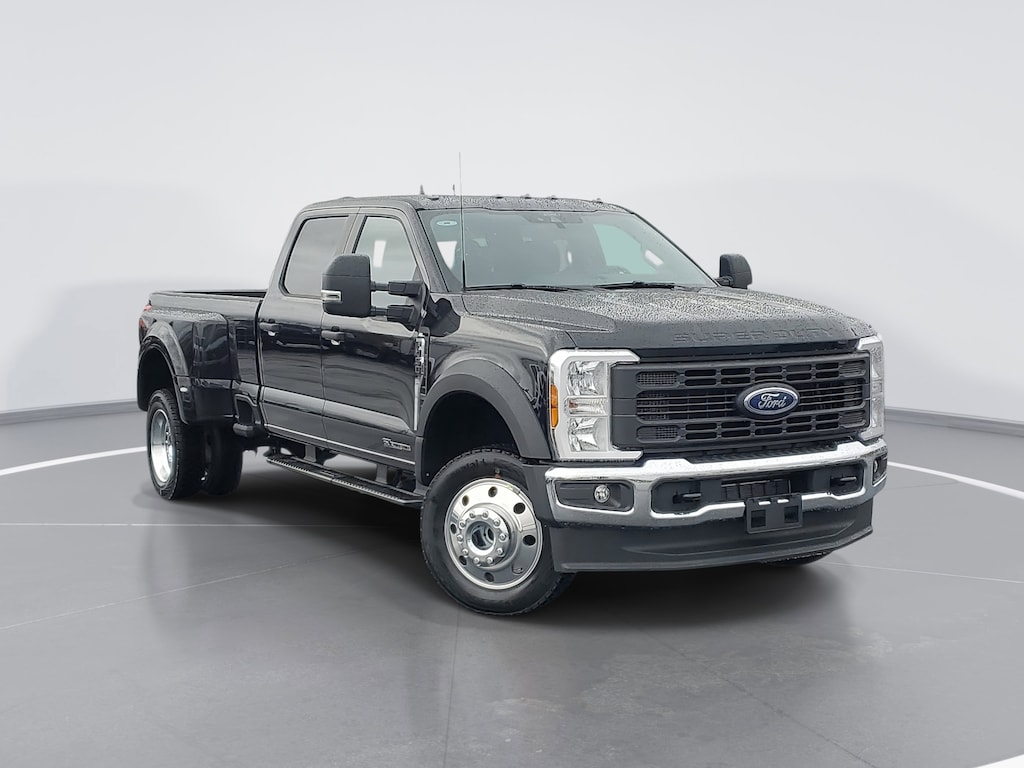 New 2026 Ford Super Duty F-450 DRW XL Truck Crew Cab