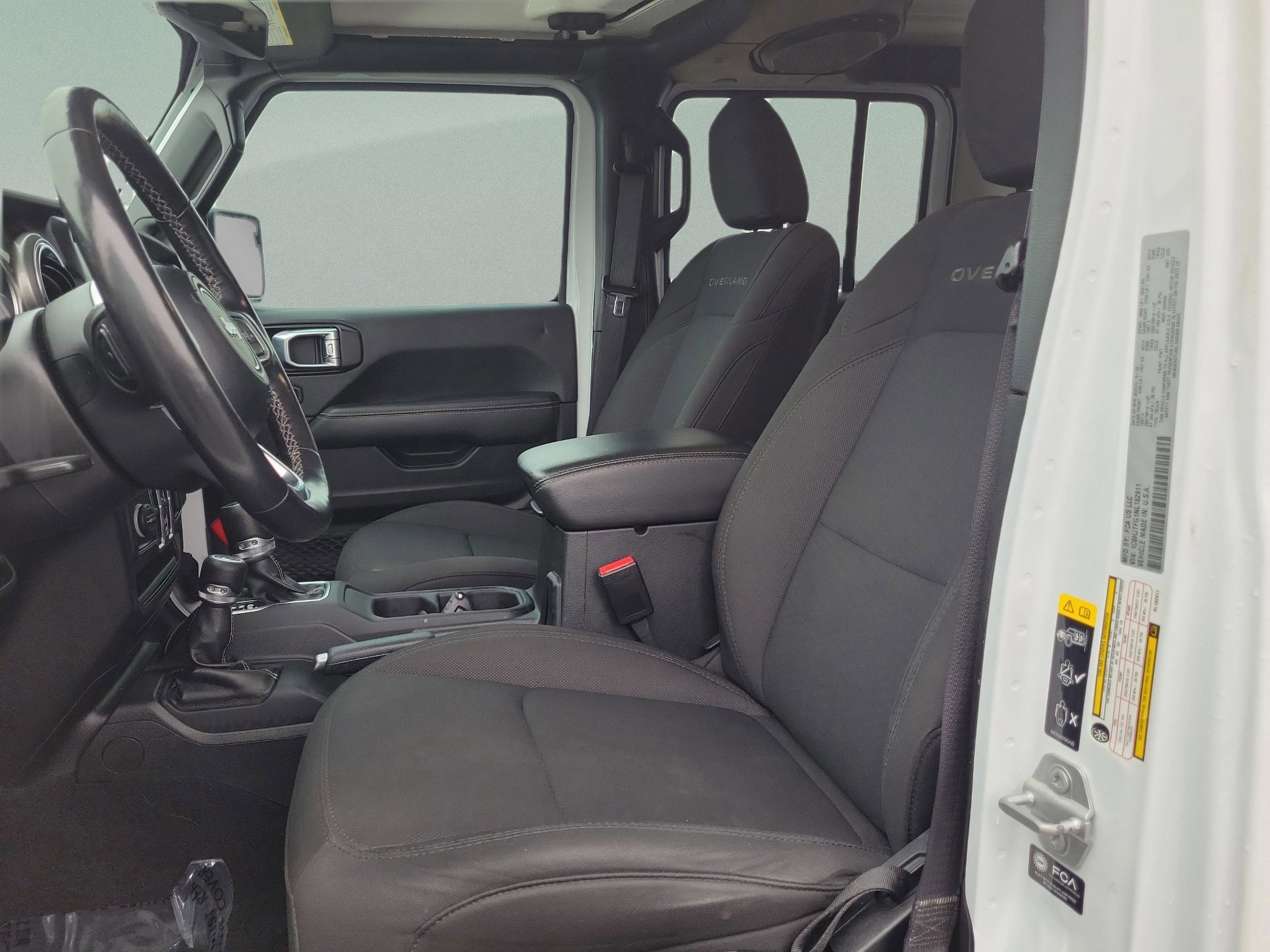 2022 Jeep Gladiator Overland - Photo 25