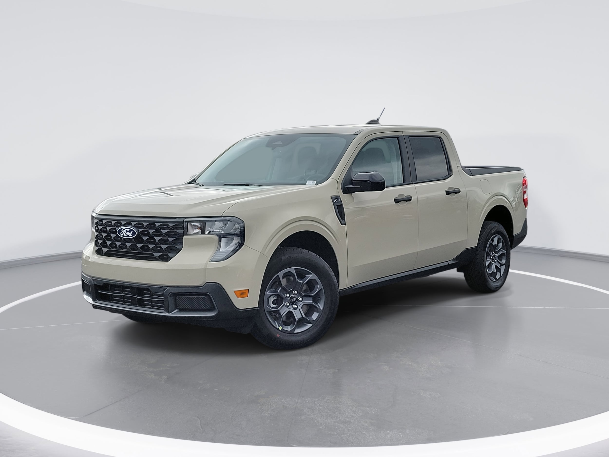 2025 Ford Maverick XLT's photo