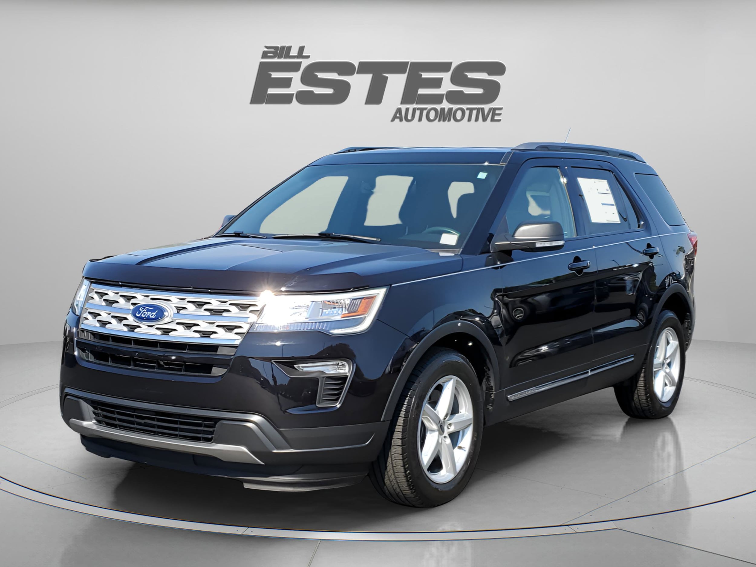 2019 Ford Explorer XLT FWD's photo
