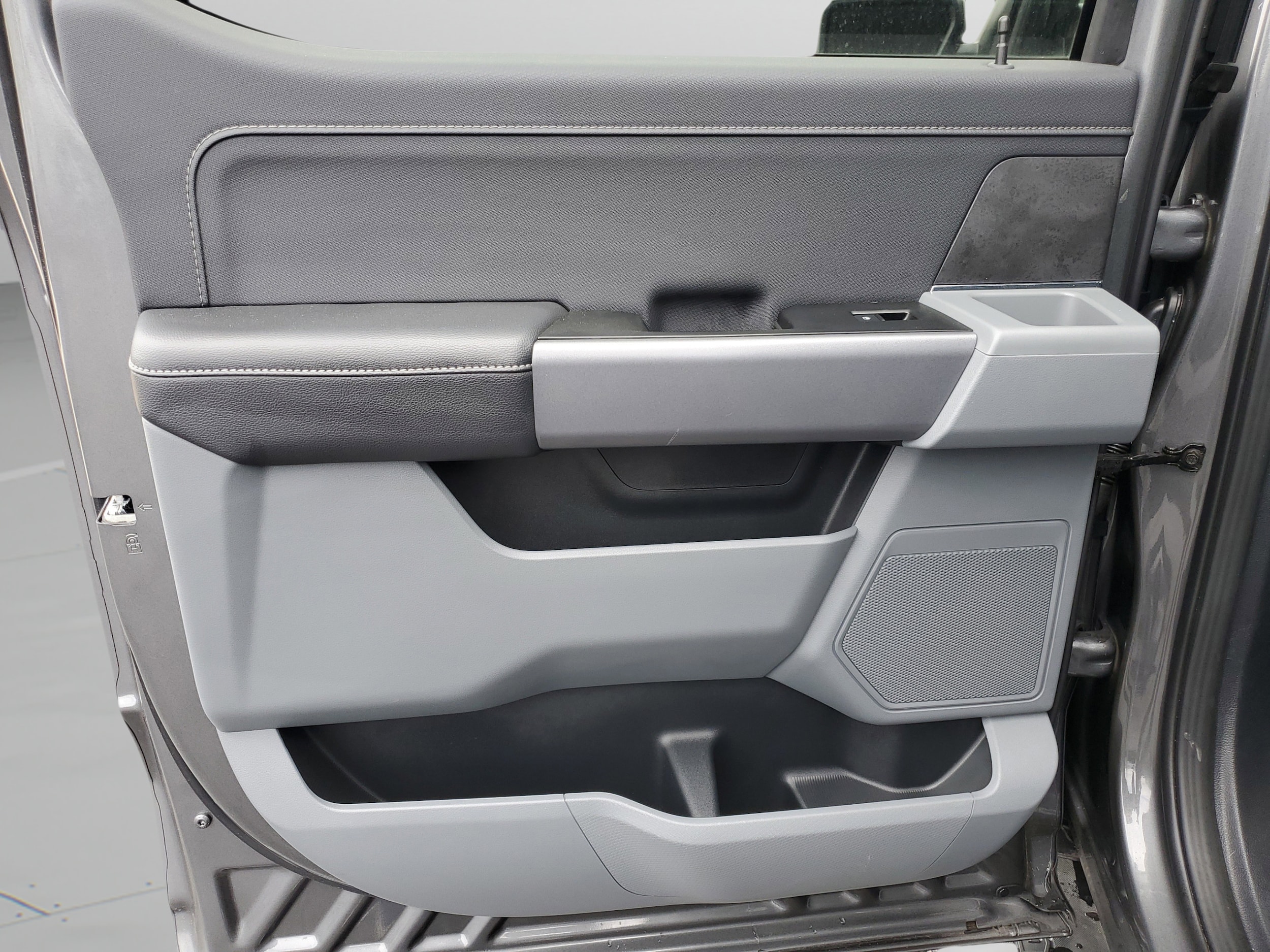 2026 Ford F-150 XLT - Photo 14