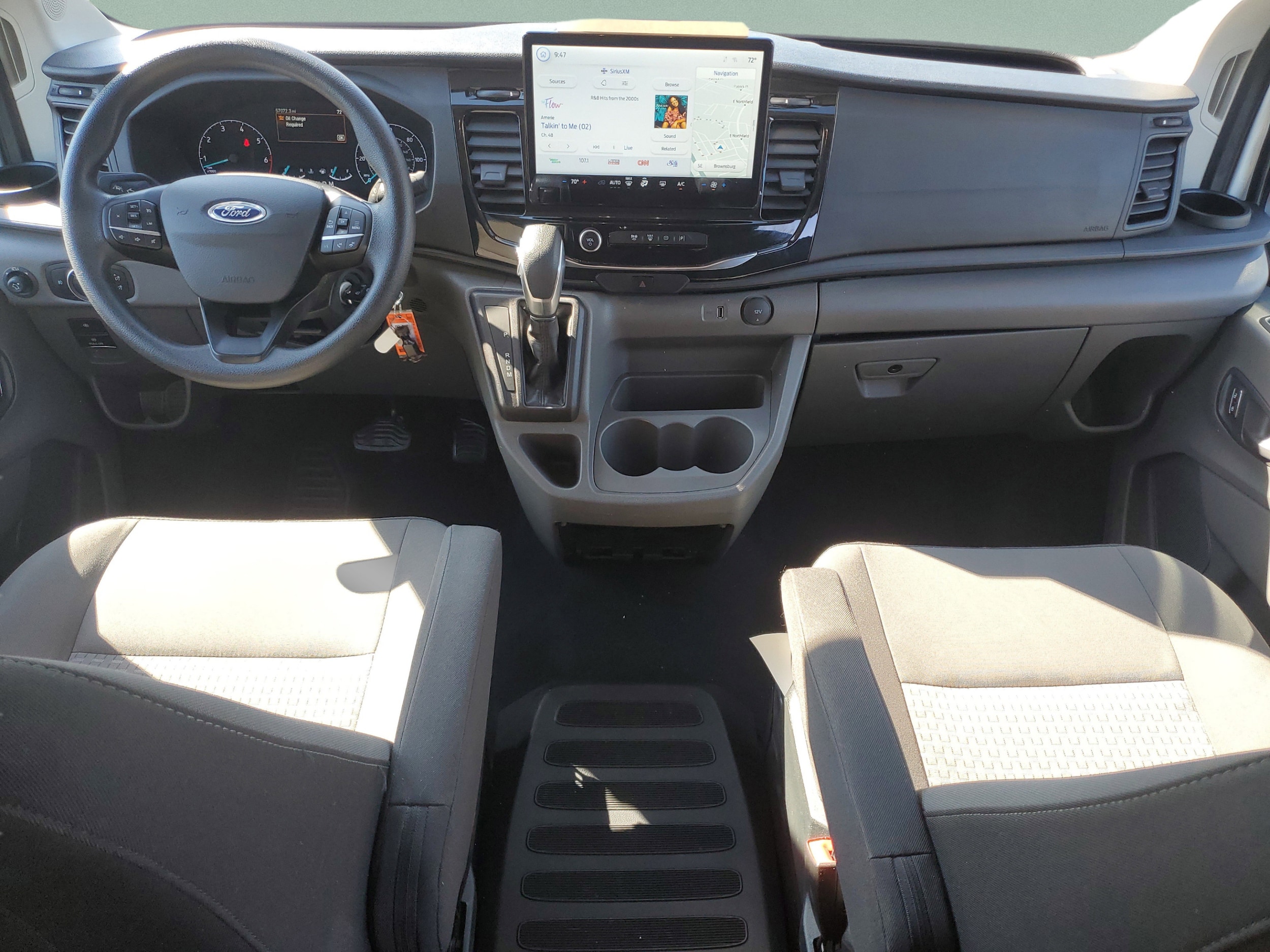 2023 Ford Transit Passenger Van XLT - Photo 12