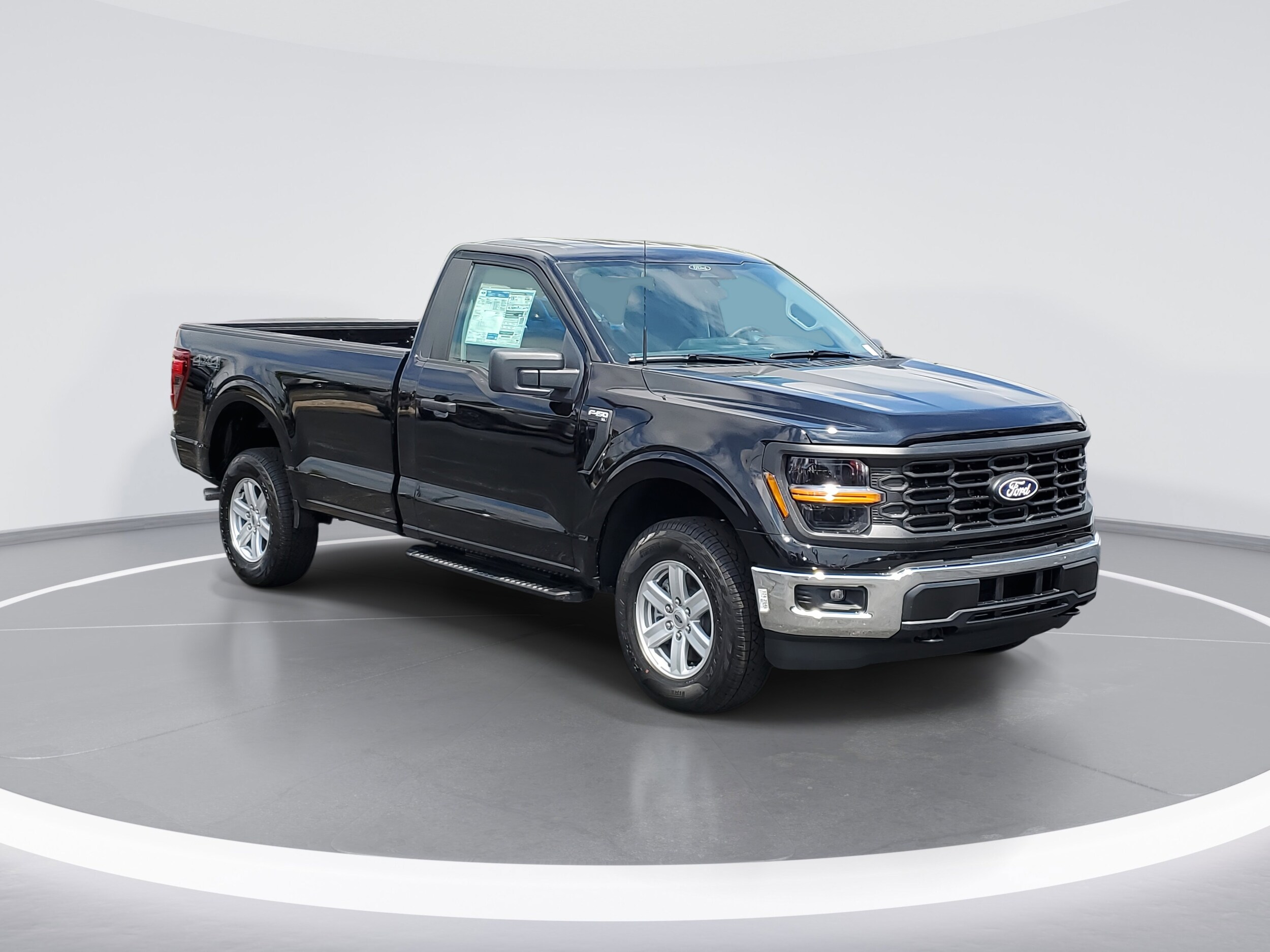 2025 Ford F-150 XL photo 2