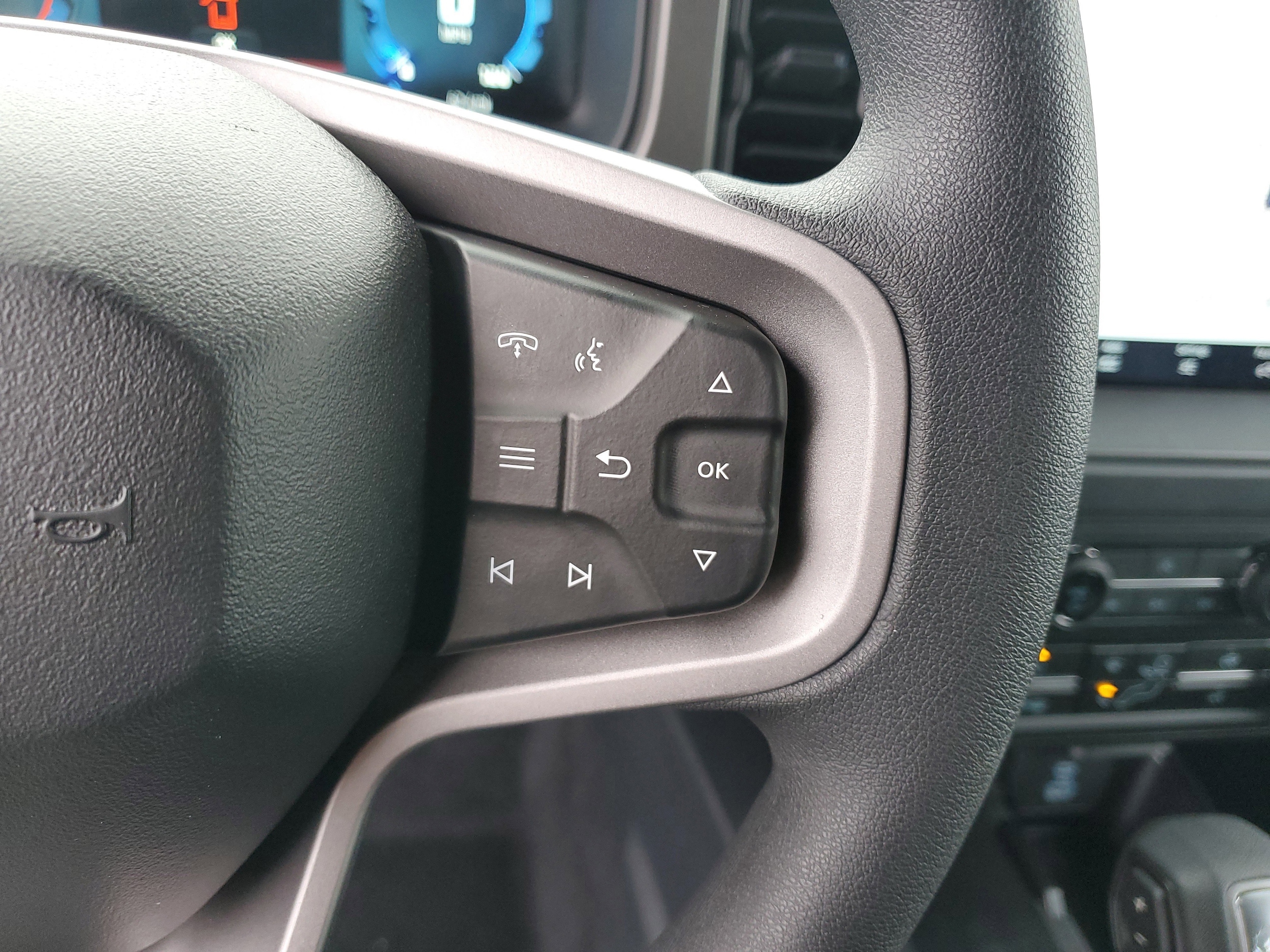 2025 Ford Bronco 4-Door Base - Photo 19