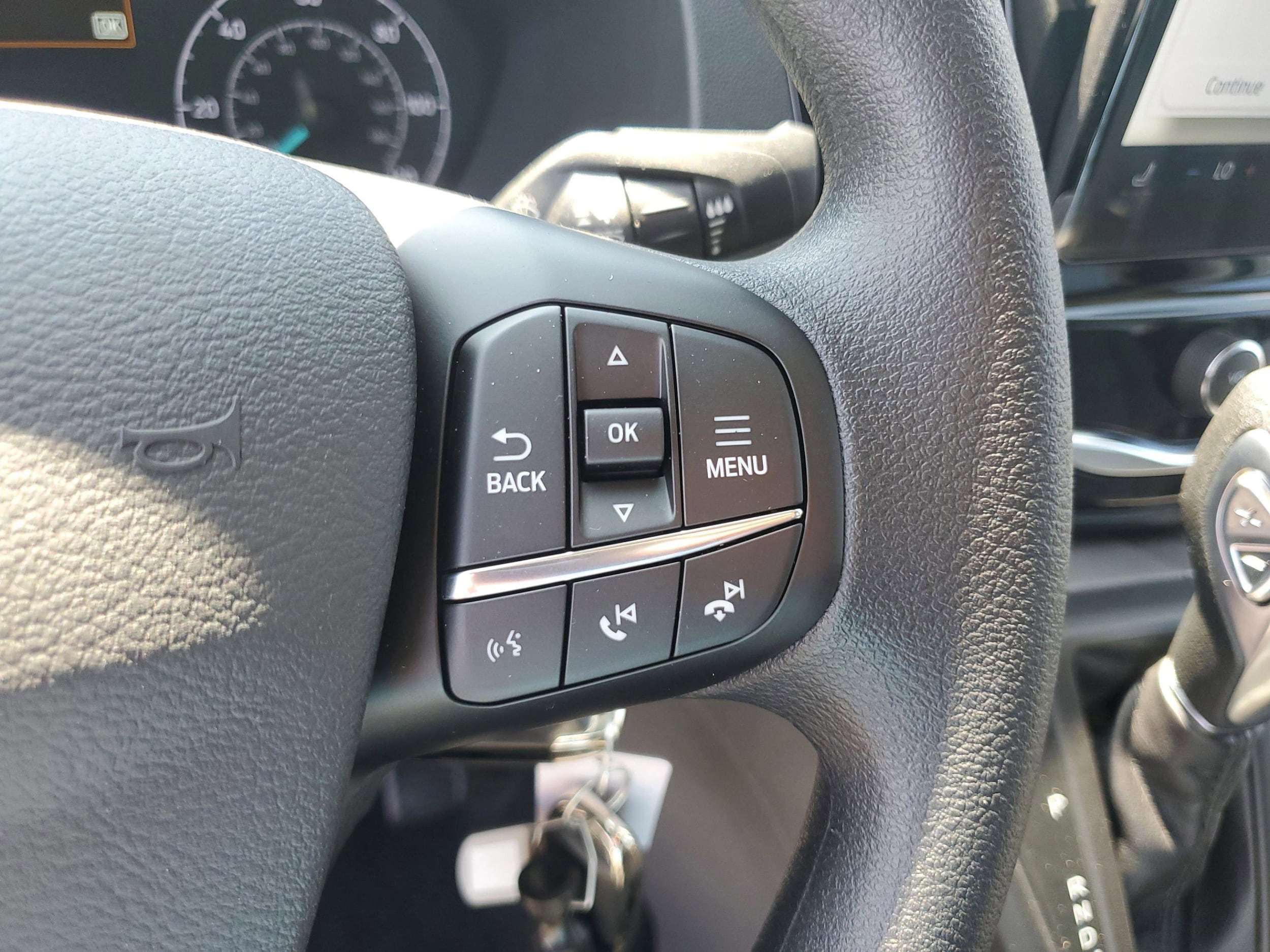 2025 Ford Transit Passenger Van XLT - Photo 17