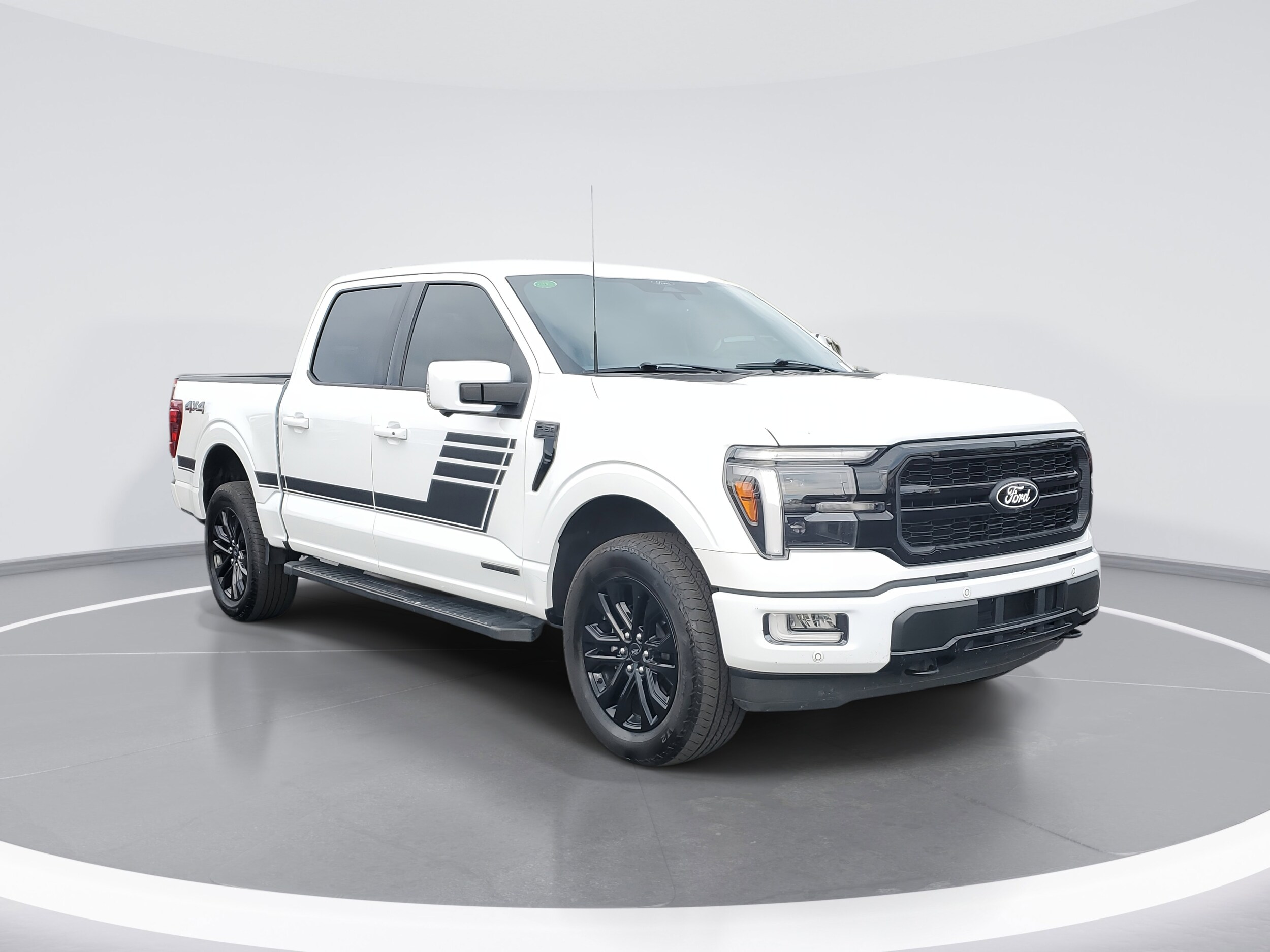 2024 Ford F-150 Lariat photo 3