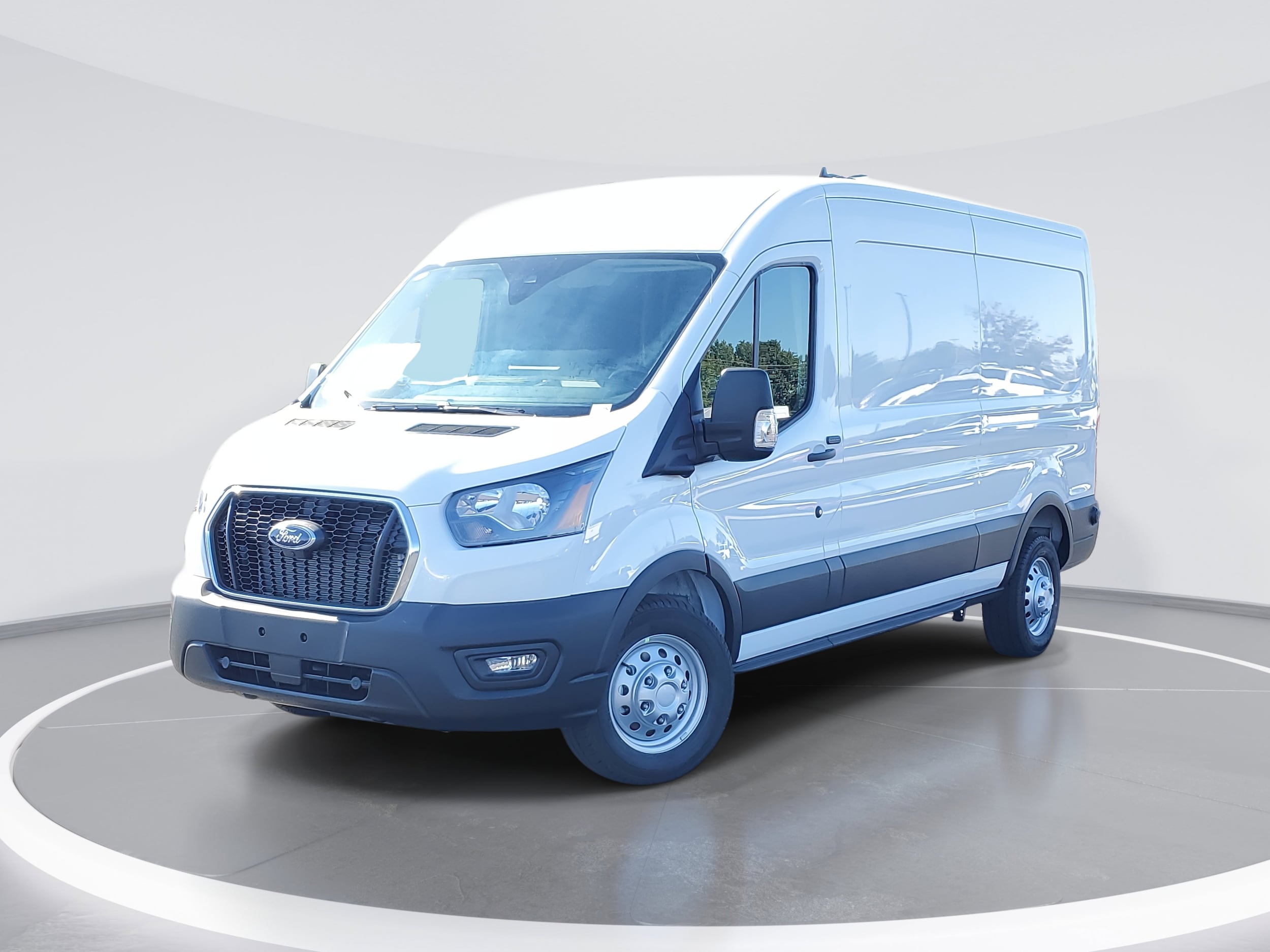 2025 Ford Transit Van Base's photo