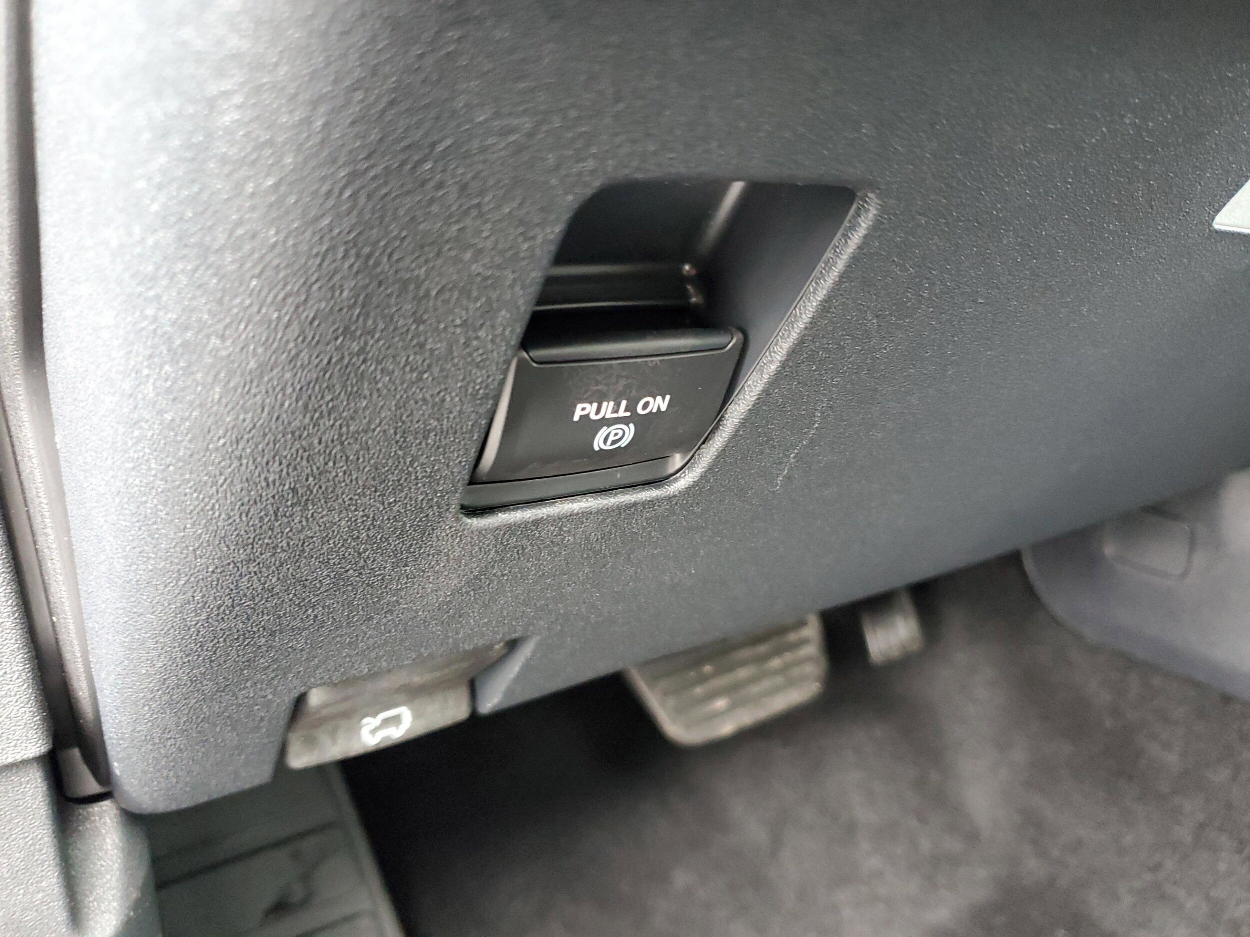 2025 Ford Bronco 4-Door Base - Photo 16
