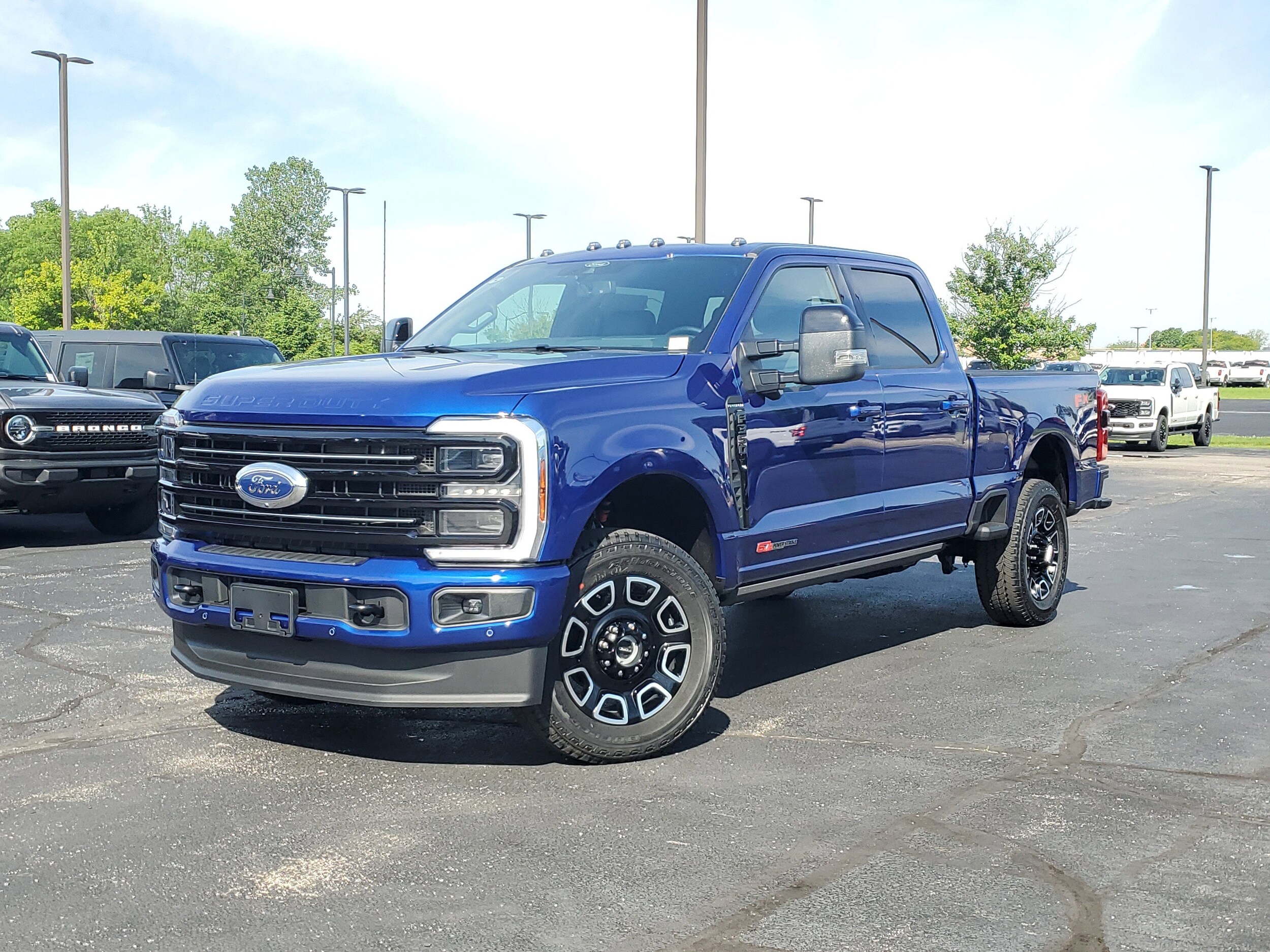 2026 Ford F-350 Platinum 4x4 Crew Cab 6-3/4' Box SRW's photo
