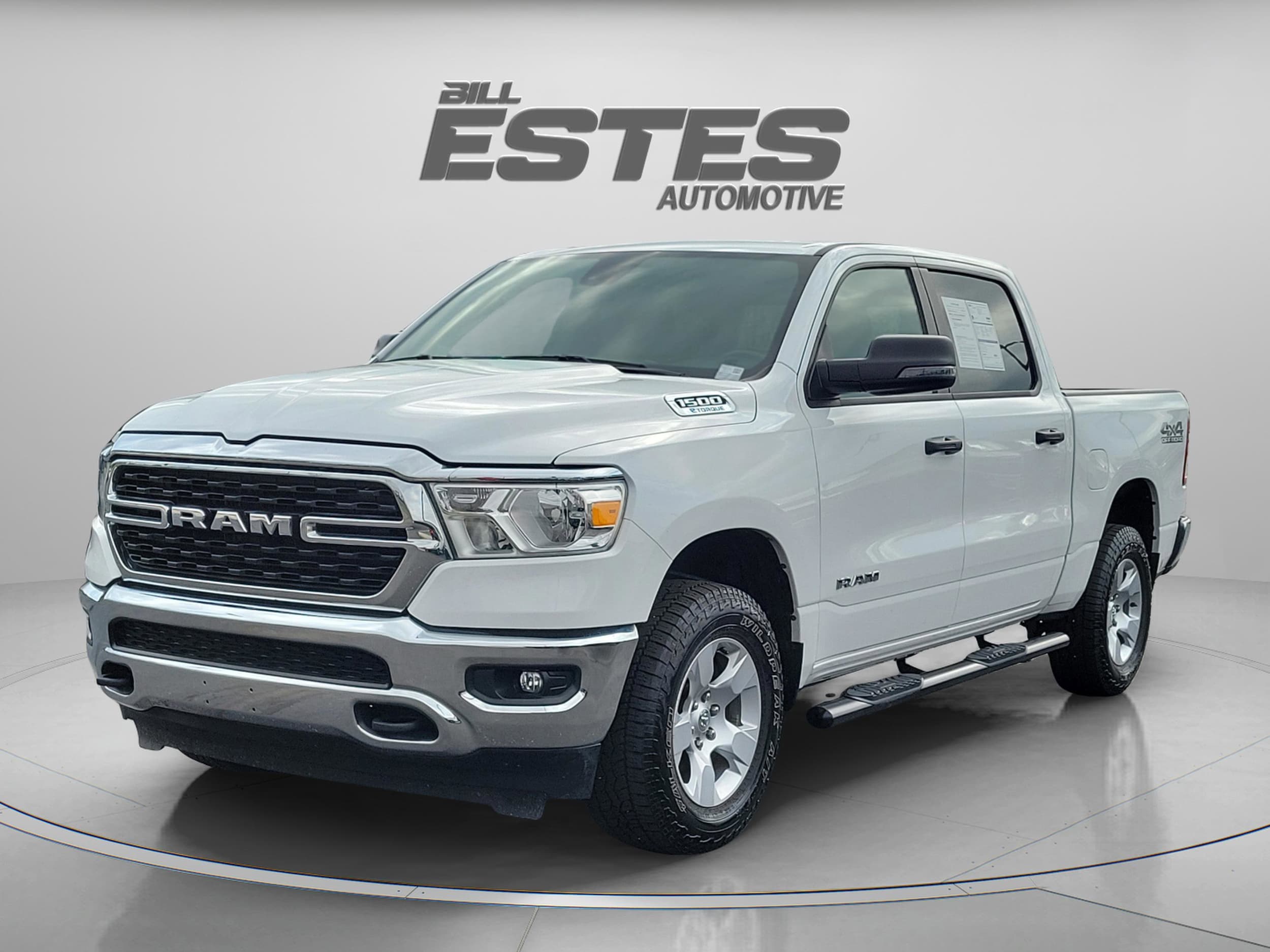 2023 RAM 1500 Big Horn/Lone Star 4x4 Crew Cab 5'7's photo