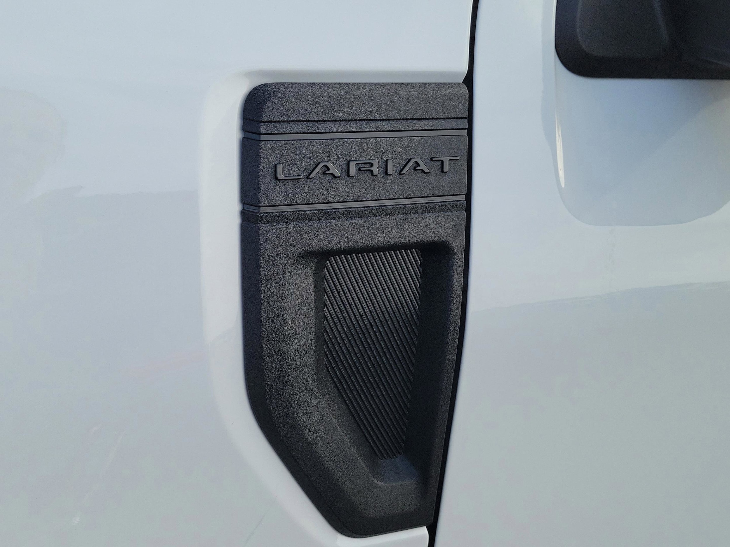 2025 Ford Maverick Lariat - Photo 8