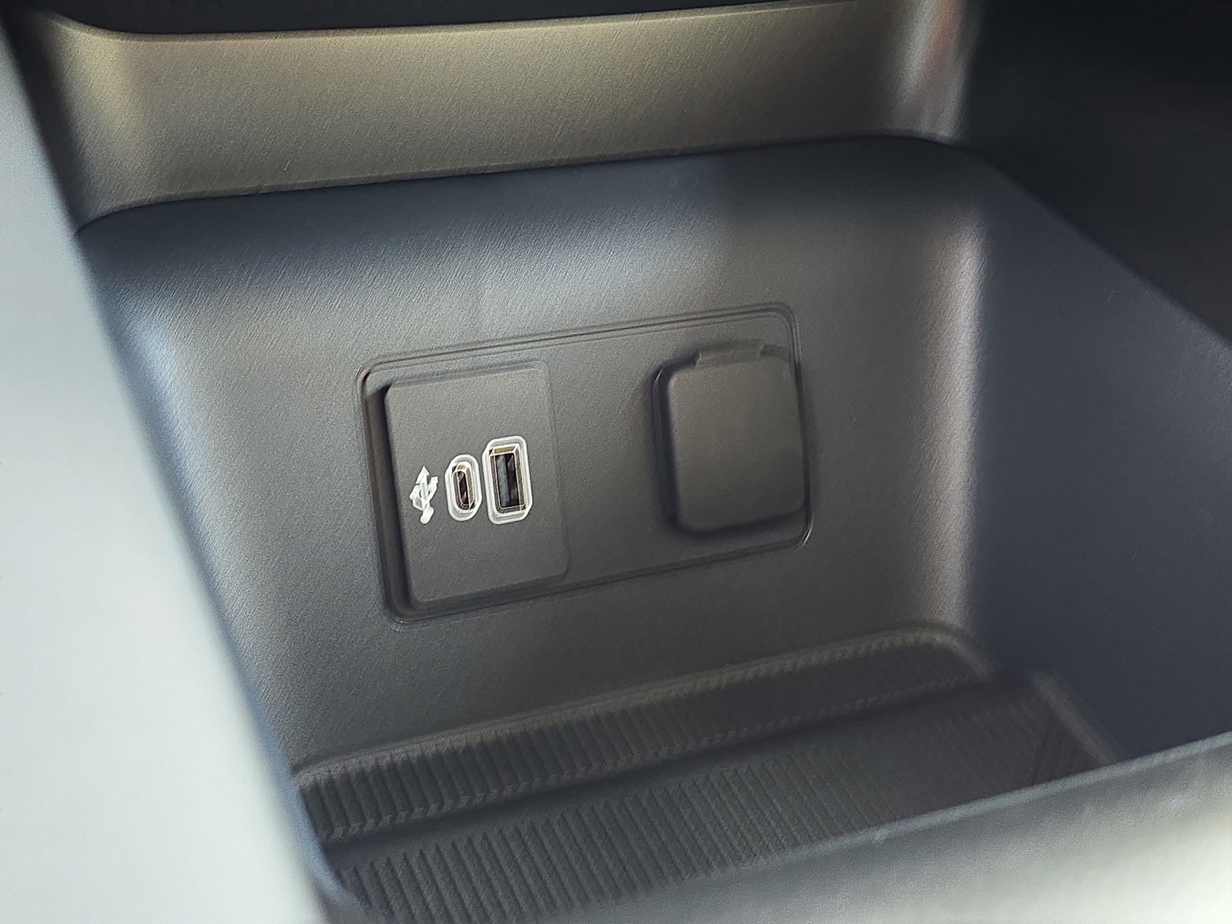 2026 Ford Explorer Active - Photo 27