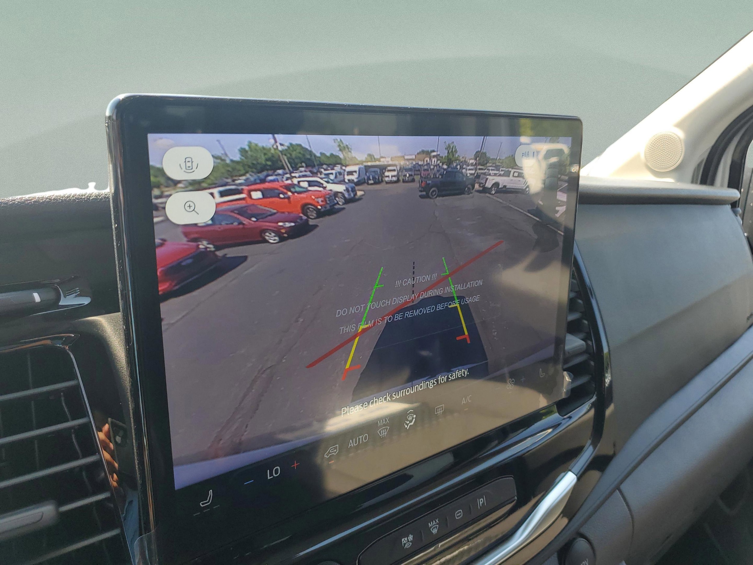 2025 Ford Transit Passenger Van XLT - Photo 20