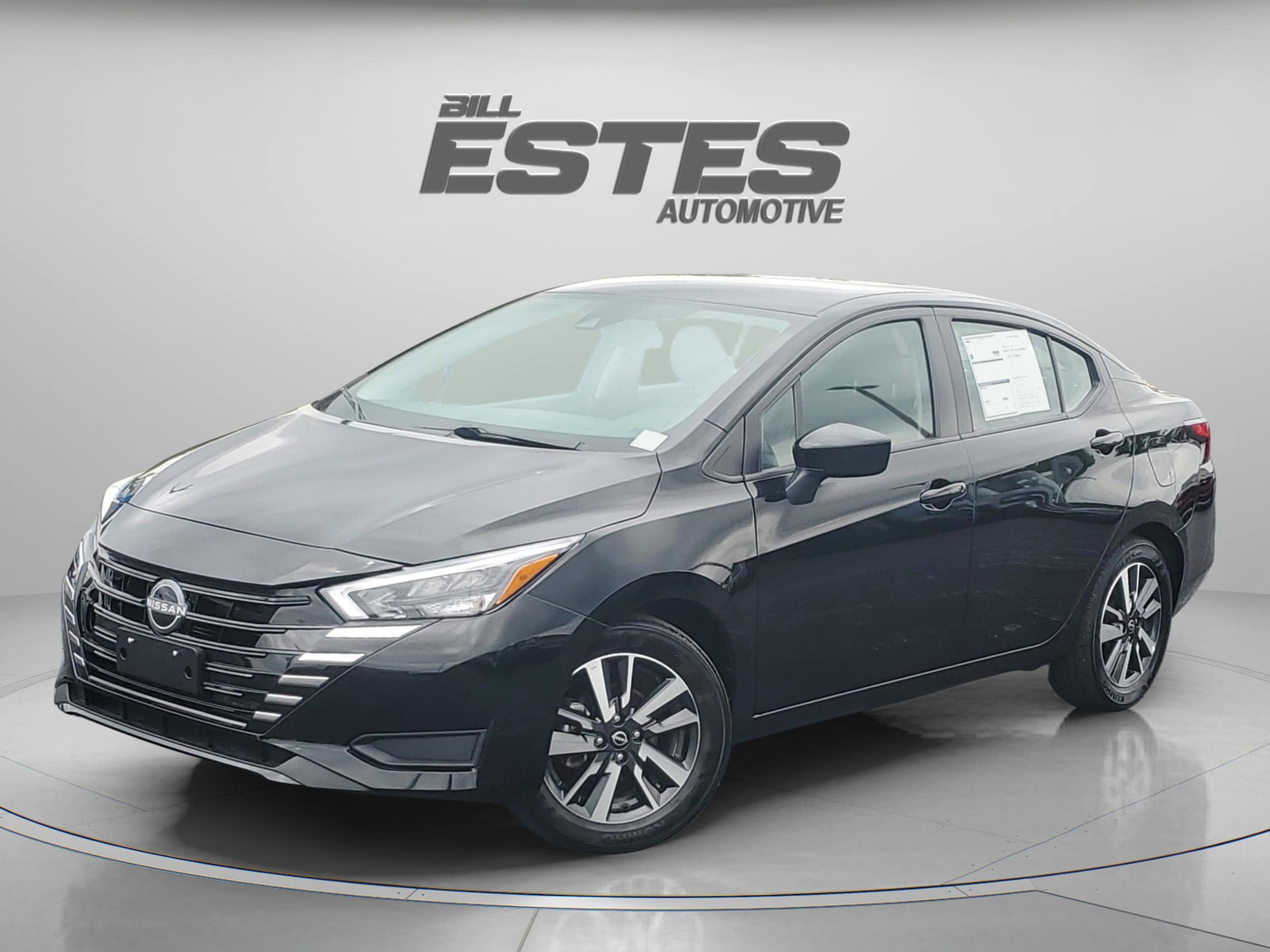 2025 Nissan Versa 1.6 SV CVT's photo