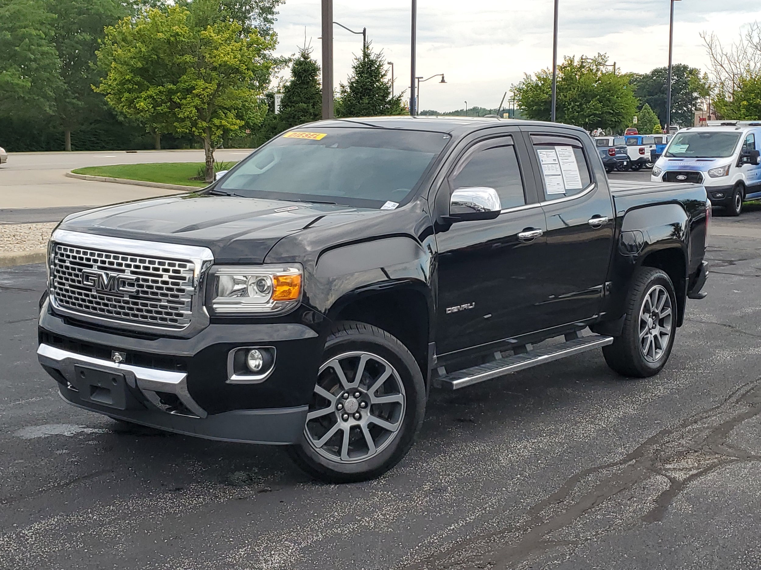 2018 GMC Canyon 4WD Denali Crew Cab Short Box's photo
