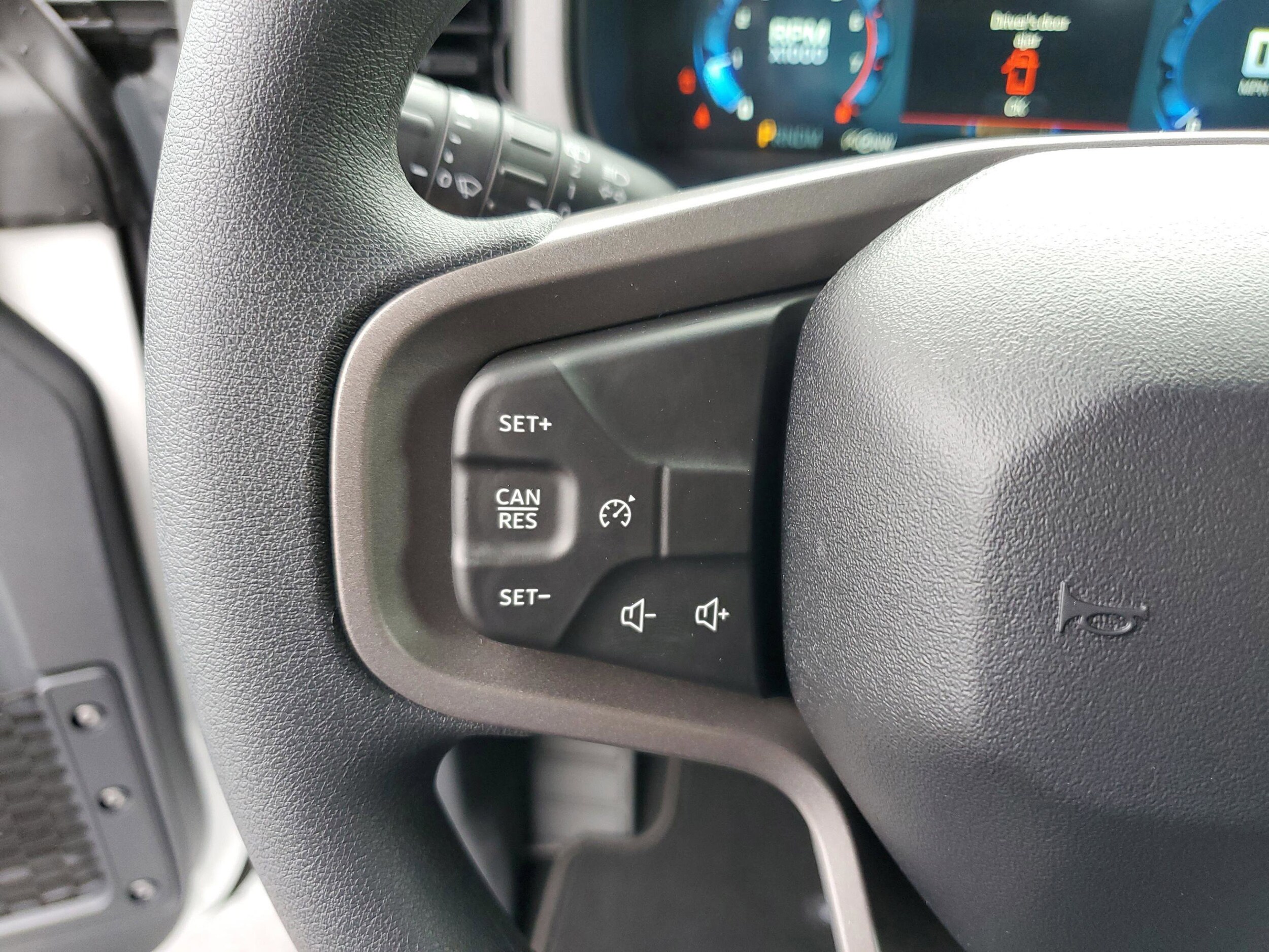 2025 Ford Bronco 4-Door Base - Photo 24