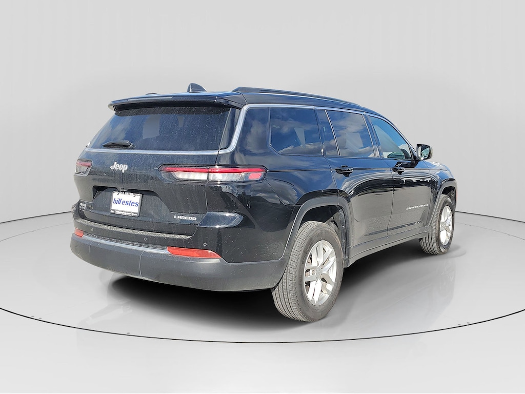 Used 2024 Jeep Grand Cherokee L Laredo SUV
