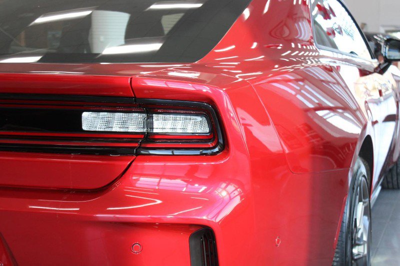 2025 Dodge Charger R/T photo 4