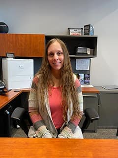 Staff member Natalie Markin from ID_45d424a112b3