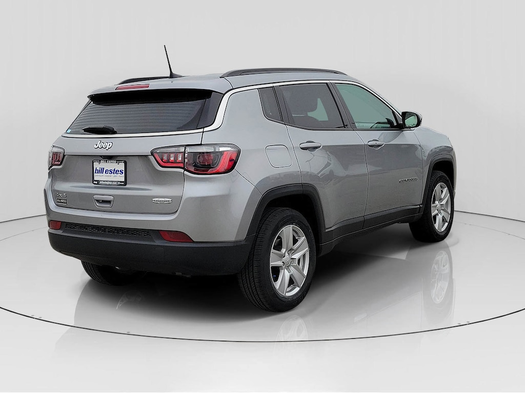 Used 2022 Jeep Compass Latitude SUV