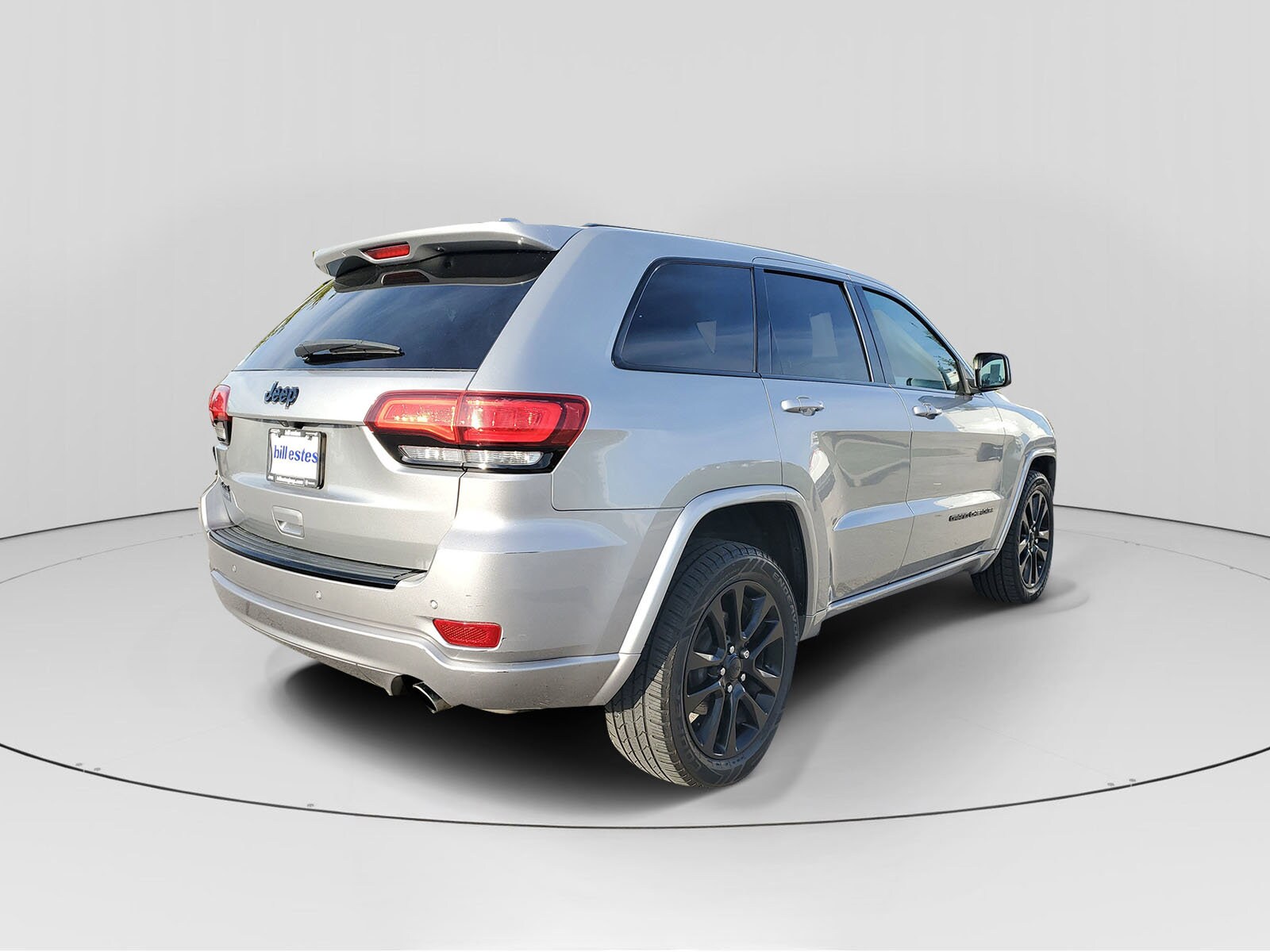 2017 Jeep Grand Cherokee Altitude photo 3