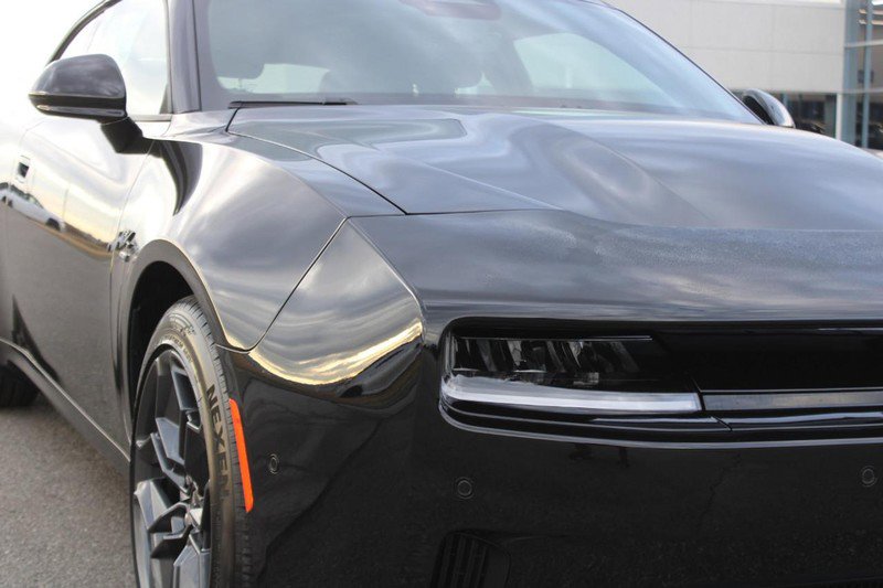 2025 Dodge Charger R/T photo 2