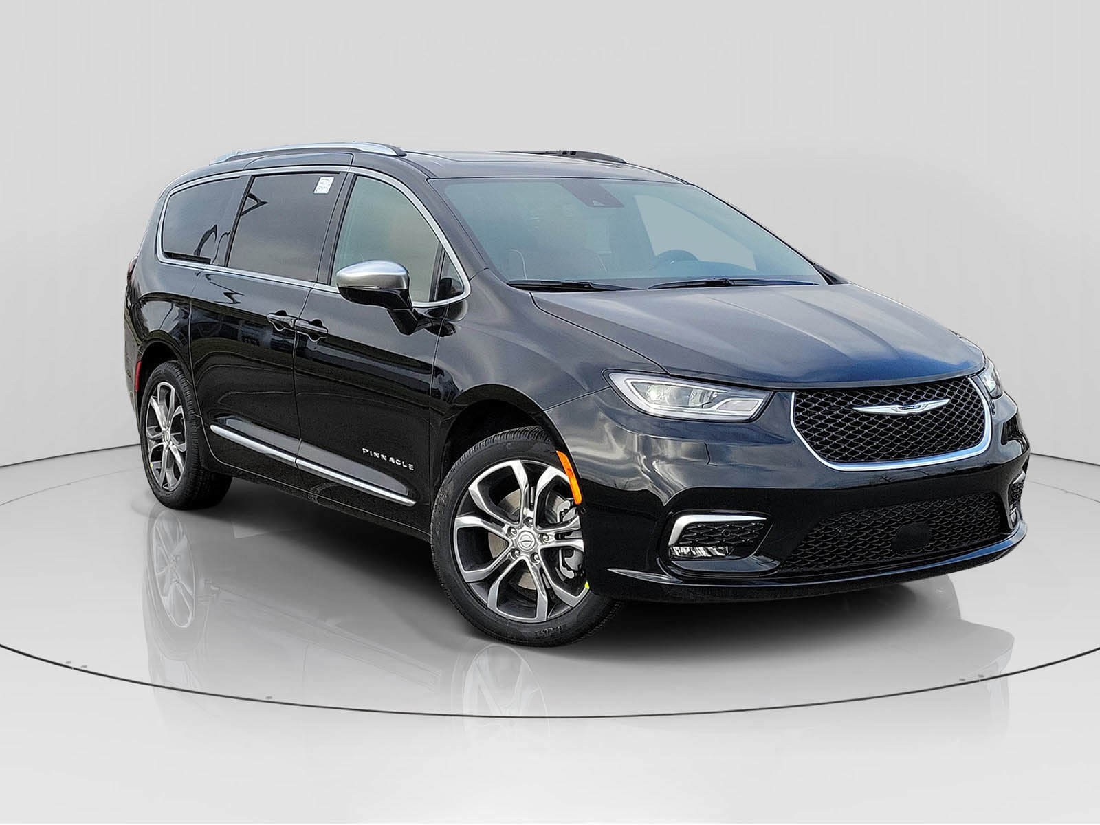 2026 Chrysler Pacifica Pinnacle's photo