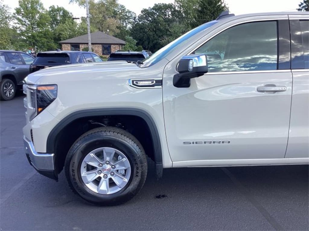 New 2026 GMC Sierra 1500 SLE Truck