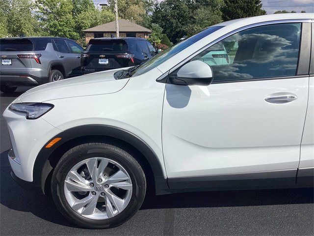 2024 Buick Encore GX Preferred photo 2