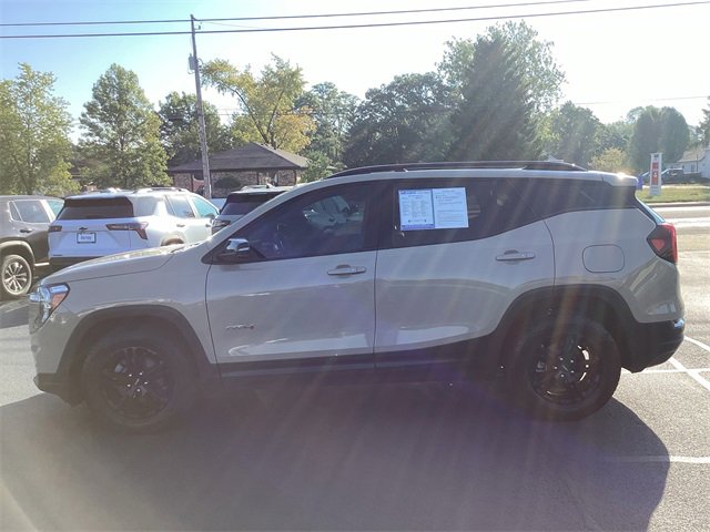 2022 Gmc Terrain AT4 photo 3