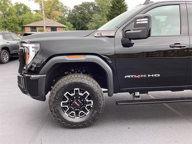 2026 Gmc Sierra 2500 HD AT4X photo 2