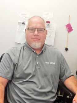 Staff member Jason Moore from ID_e31adbcca7ca