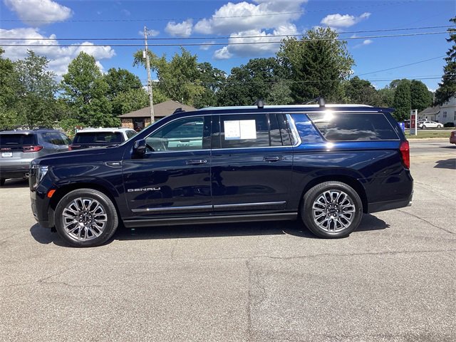 2023 Gmc Yukon XL Denali Ultimate photo 2