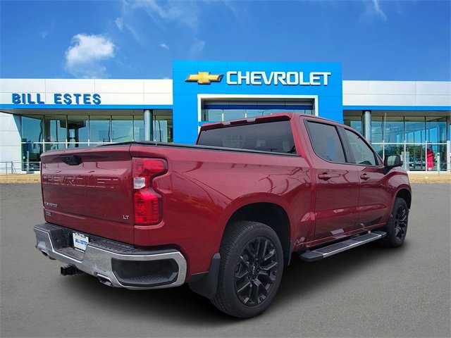2024 Chevrolet Silverado 1500 LT photo 3