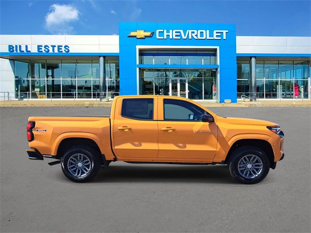 2026 Chevrolet Colorado LT photo 2