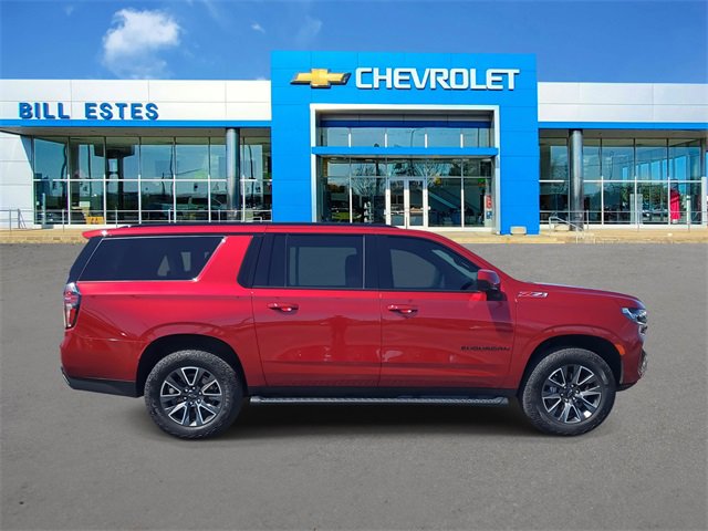 2024 Chevrolet Suburban Z71 photo 2
