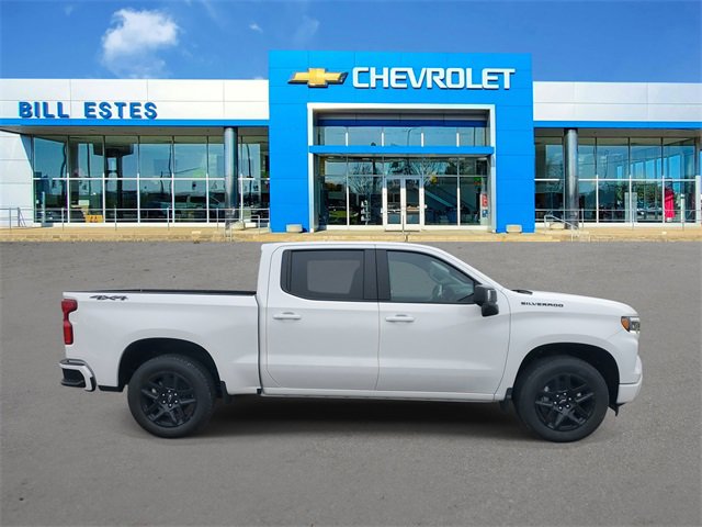 2025 Chevrolet Silverado 1500 RST photo 3