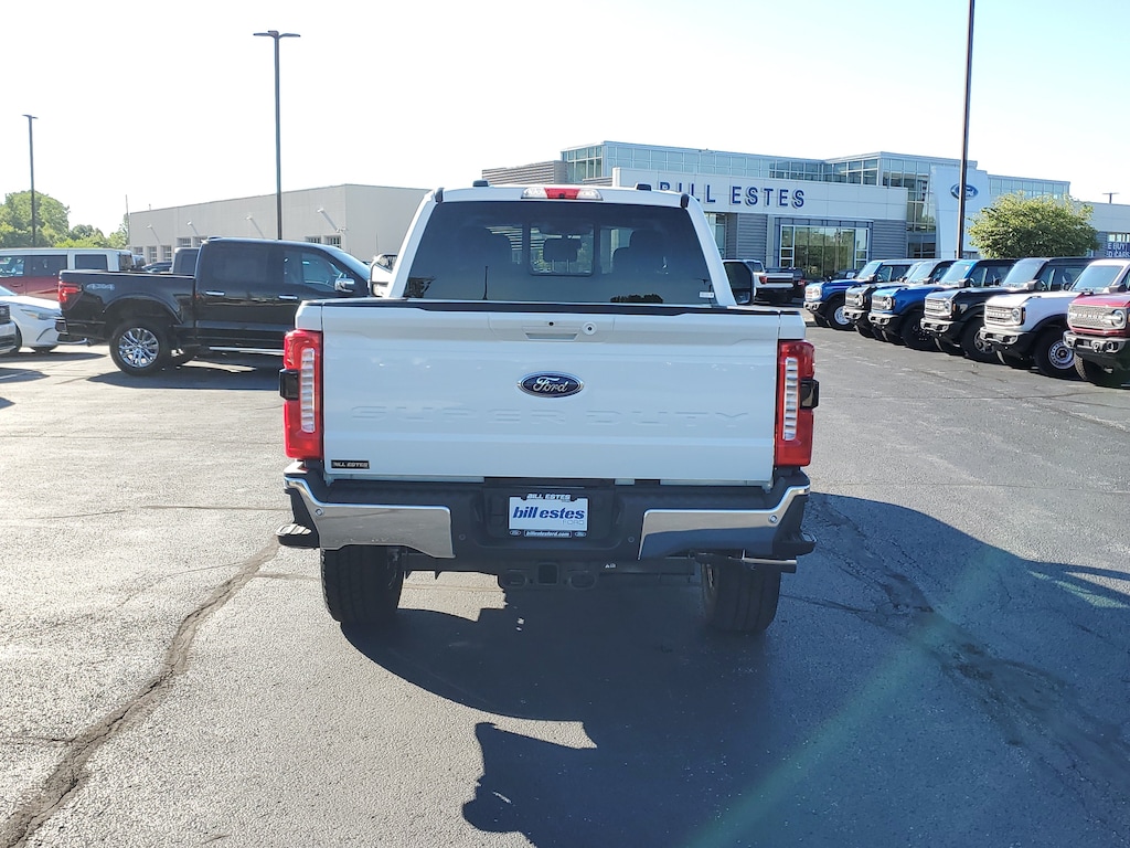 New 2026 Ford Super Duty F-250 SRW LARIAT Truck Crew Cab
