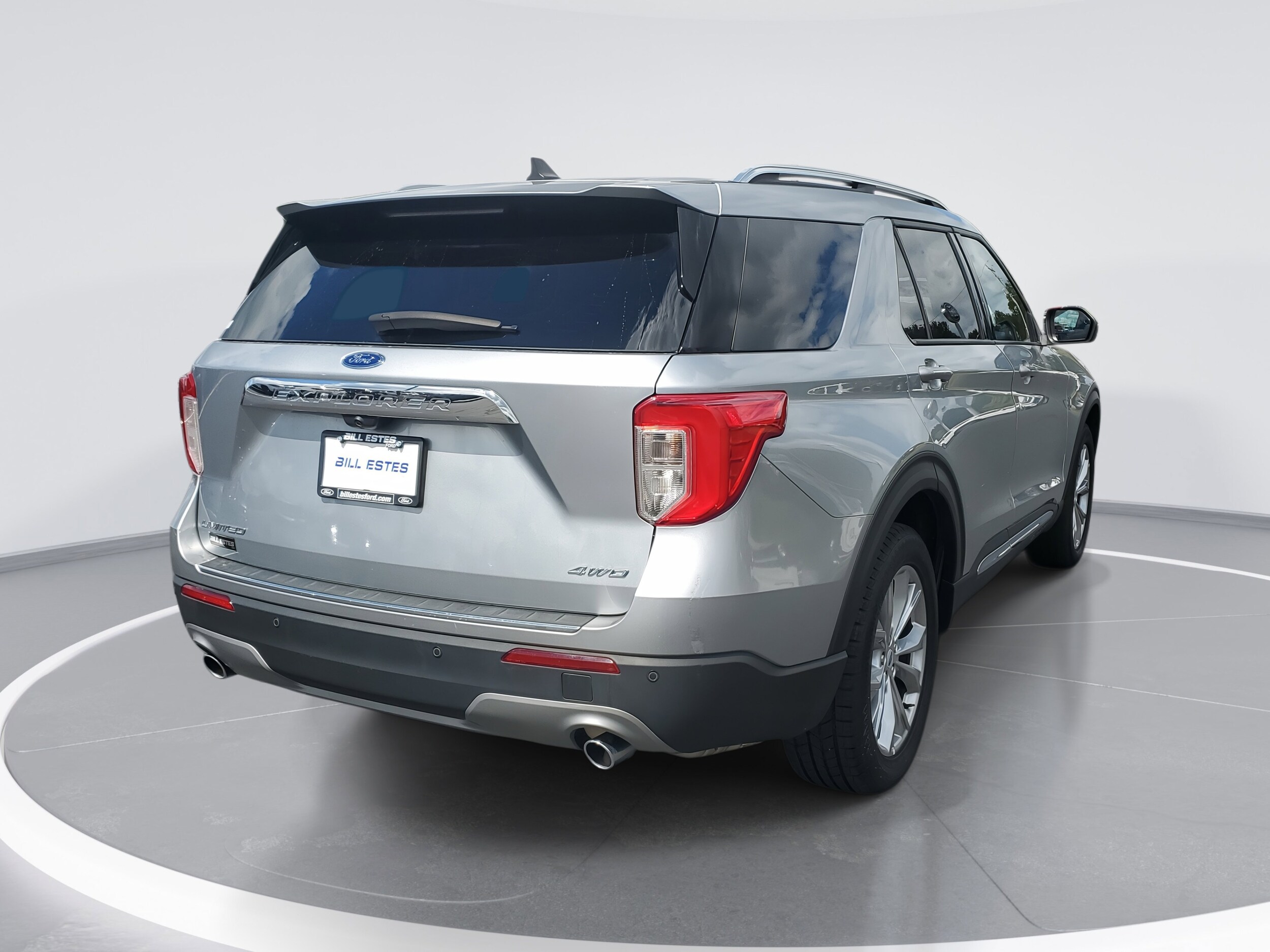 2023 Ford Explorer Limited photo 4