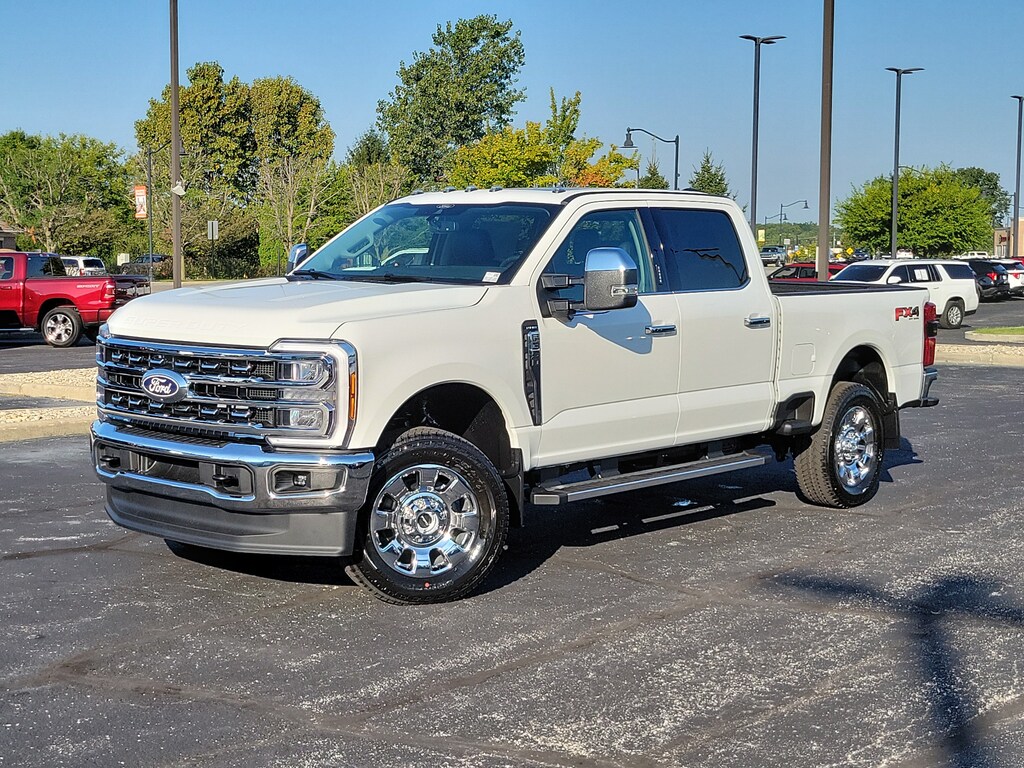 New 2027 Ford Super Duty F-350 SRW LARIAT Truck Crew Cab