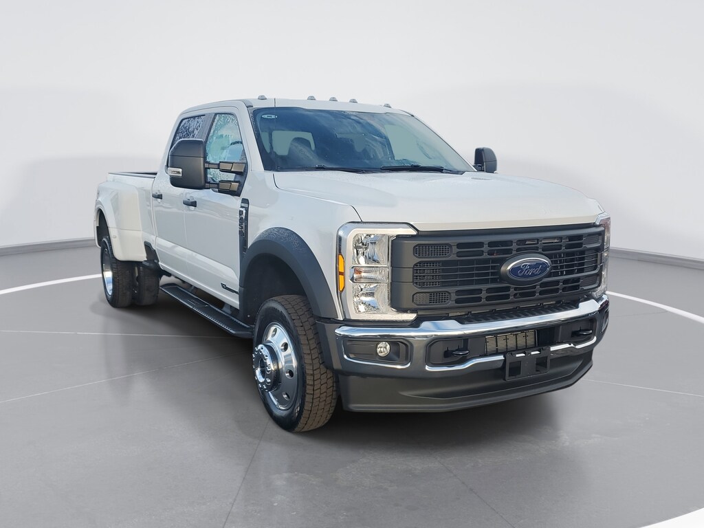 New 2026 Ford Super Duty F-450 DRW XL Truck Crew Cab