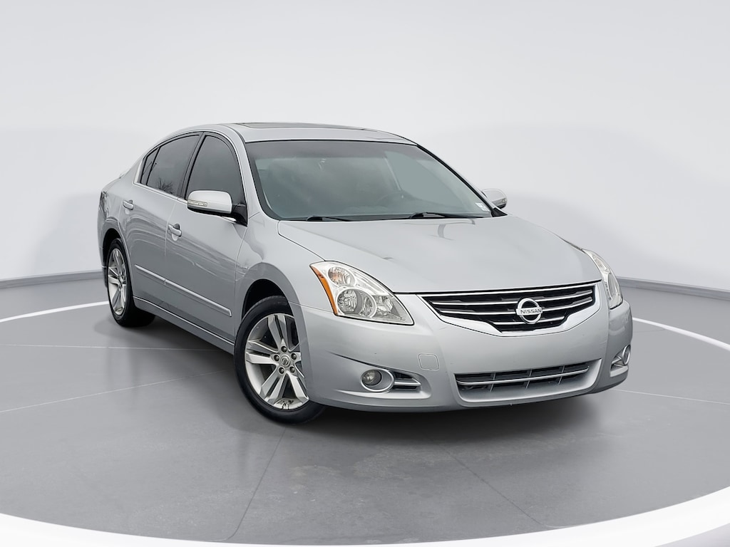 Used 2012 Nissan Altima 3.5 SR Sedan