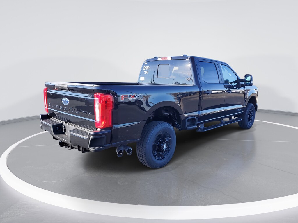 New 2026 Ford Super Duty F-250 SRW XL Truck Crew Cab