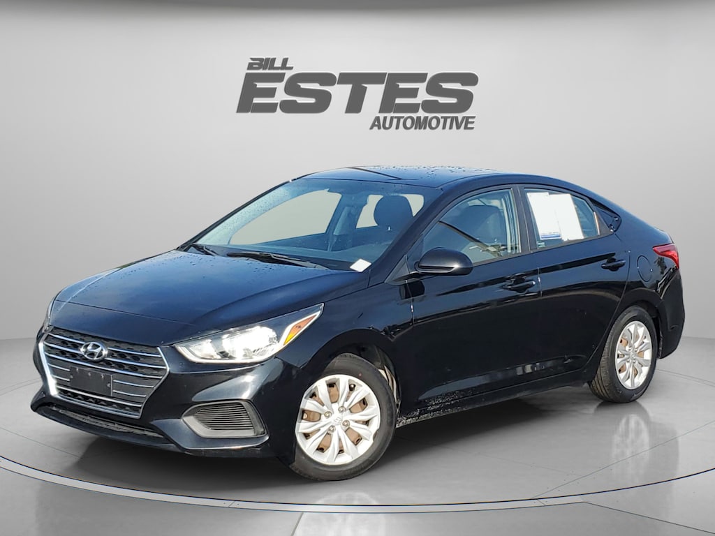 Used 2020 Hyundai Accent SE Sedan