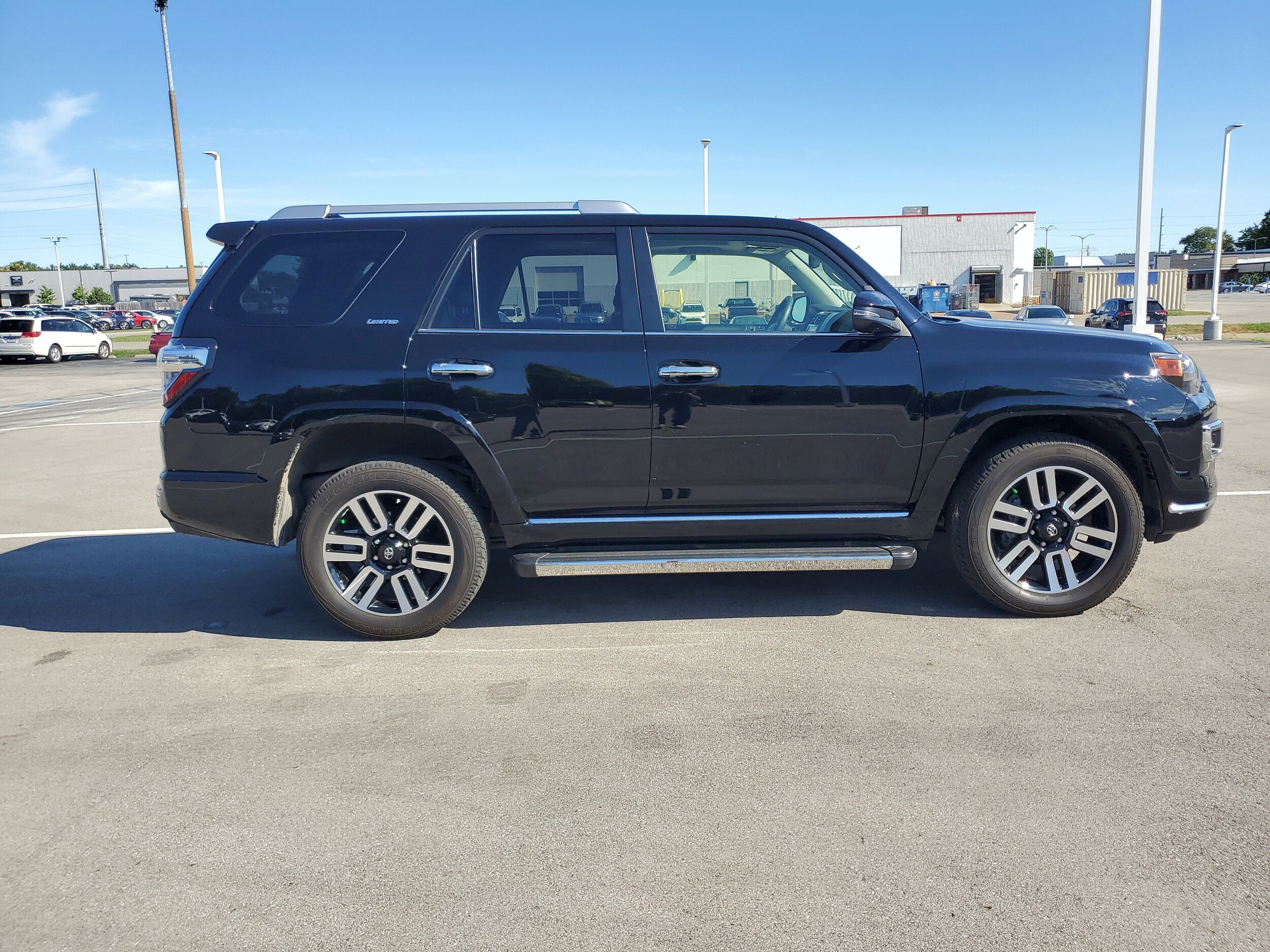 2022 Toyota 4Runner Limited photo 3