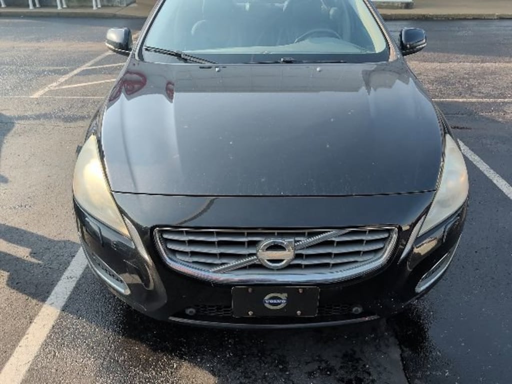 Used 2012 Volvo S60 T5 Sedan
