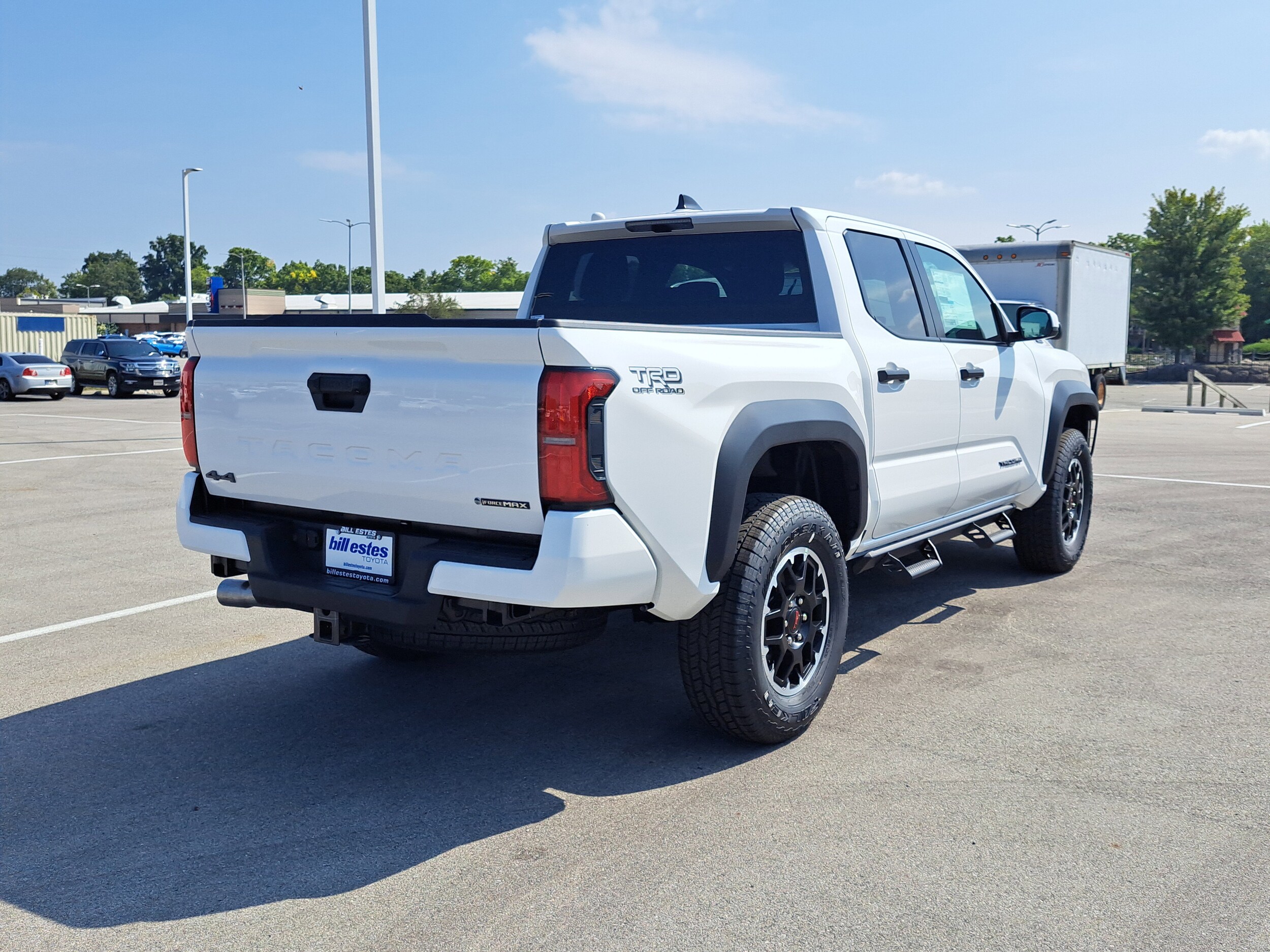 2025 Toyota Tacoma TRD Off-Road photo 4