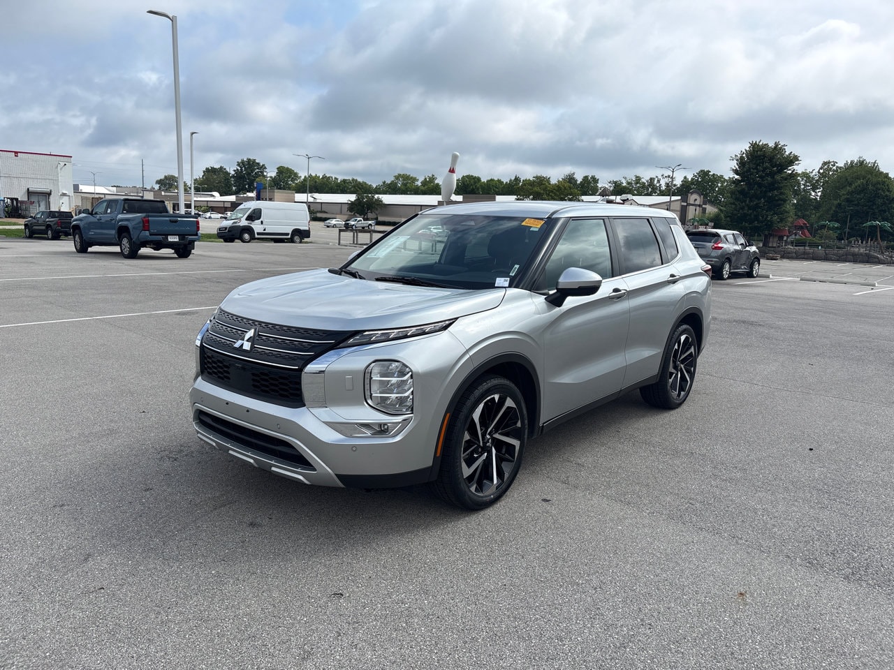 2023 Mitsubishi Outlander