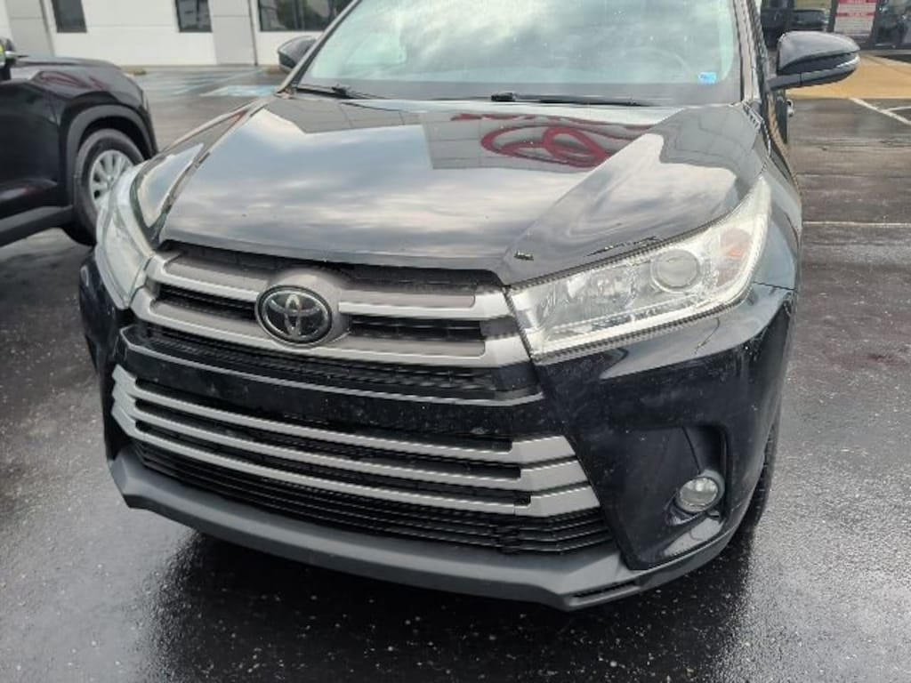 Used 2018 Toyota Highlander XLE SUV