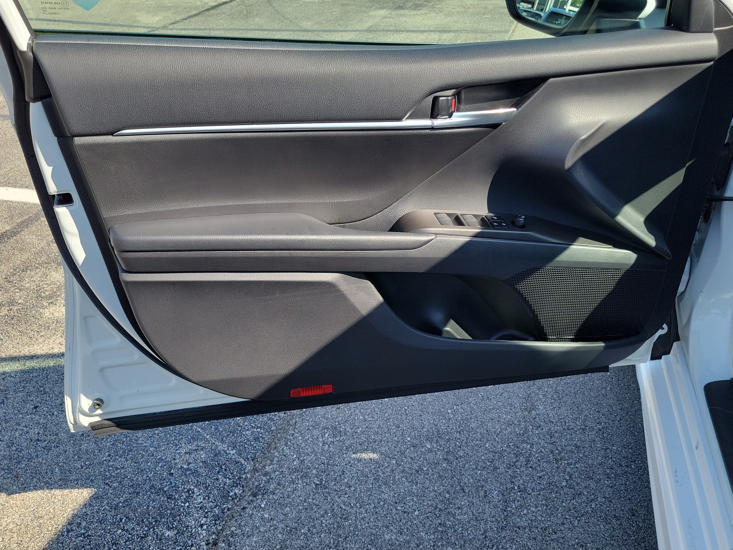2024 Toyota Camry SE - Photo 26